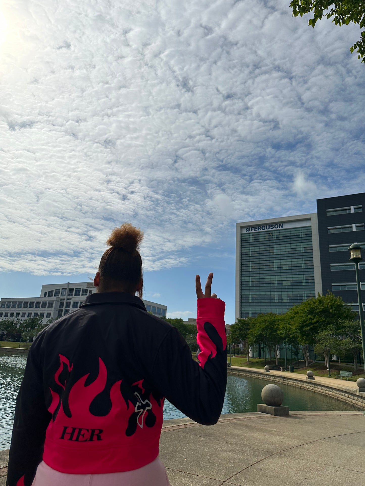 Women’s PNK/BLK flame collar jacket